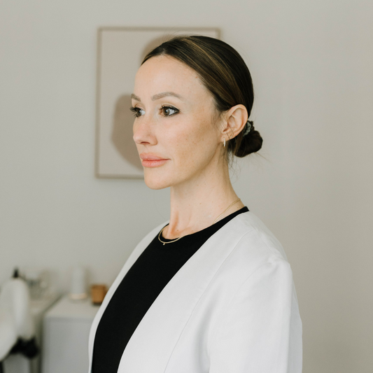 A Look Behind The Treatment with Kristyn Smith, Celebrity Esthetician