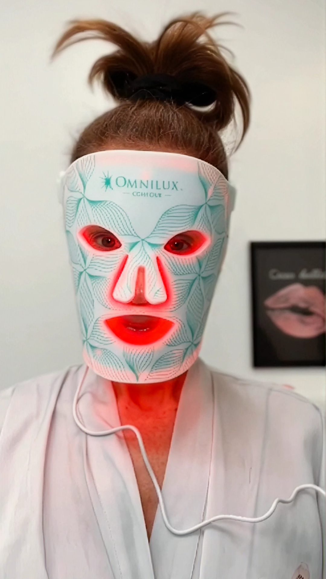 Omnilux Contour Face | Red Light Therapy Mask